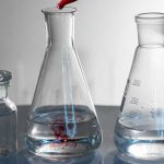 مقایسه حلال‌های آروماتیک و آلیفاتیک؛ مزایا و معایب